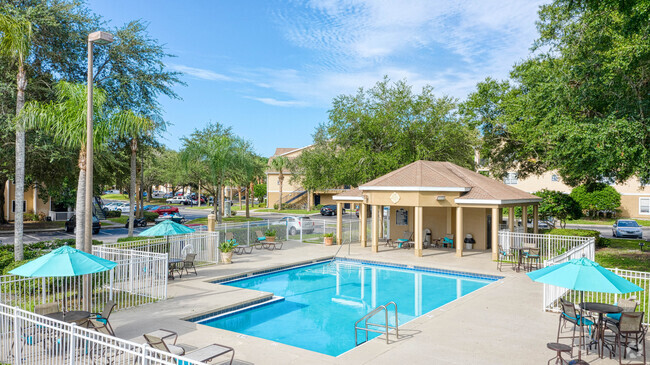 The Park at Laurel Oaks Apartments For Rent in Winter Springs, FL