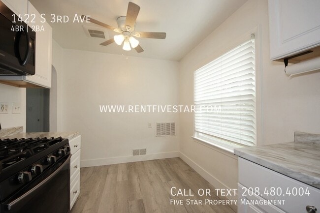 Photo - 1422 S 3rd Ave