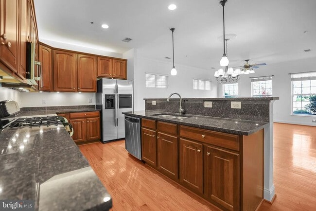 Photo - 12806 Murphy Grove Terrace