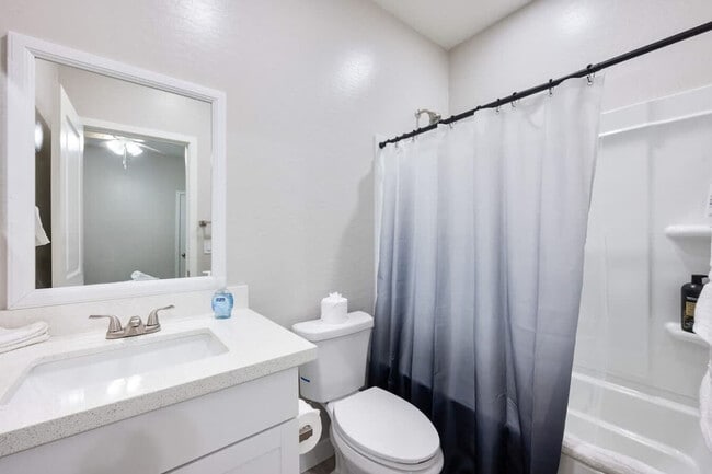 Photo - 6606 W Paradise Ln Unit ID1269385P