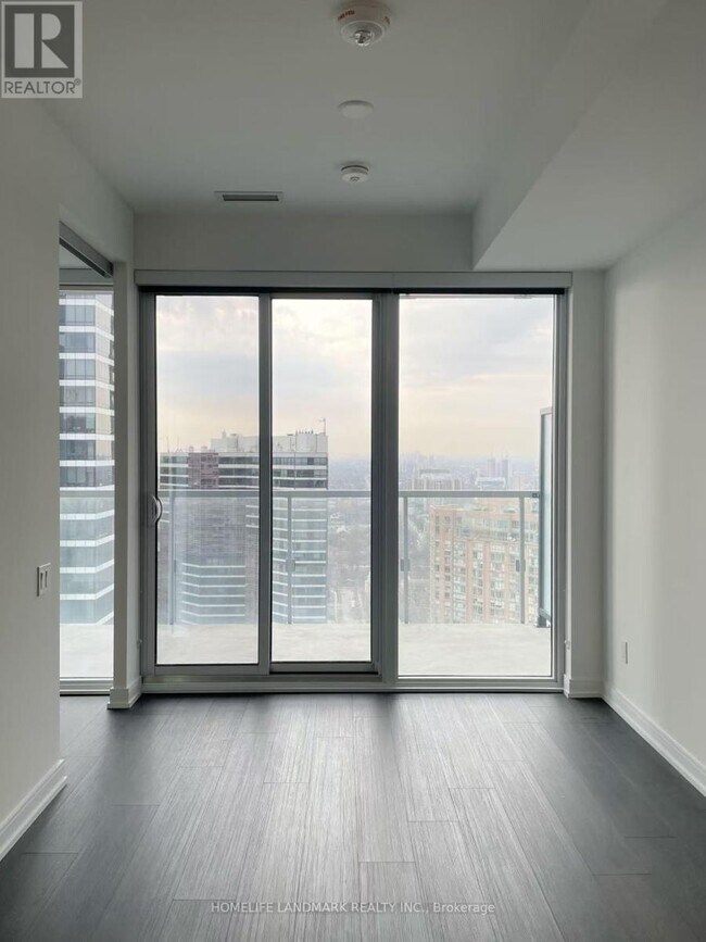 Photo - 3 Gloucester St Unité 3711