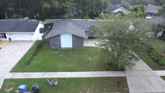 17839 Sunrise Dr