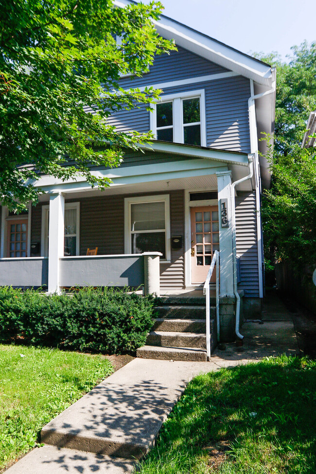 Photo - 136 E Tompkins St Townhome