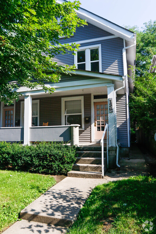 Building Photo - 136 E Tompkins St Rental