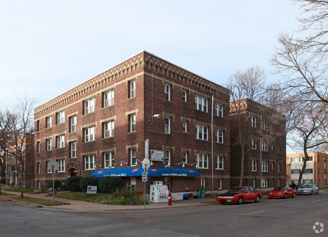 Building Photo - 3500 Dupont Apartments