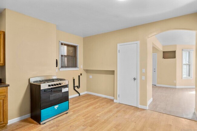 Photo - 155 Babcock St Unit 1st Floor