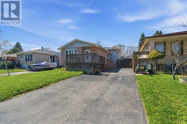 Photo - 341 Rexford Dr