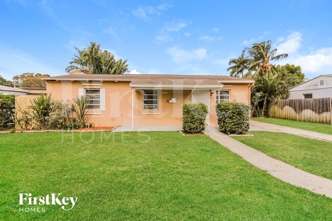 Building Photo - 3025 Robert Rd