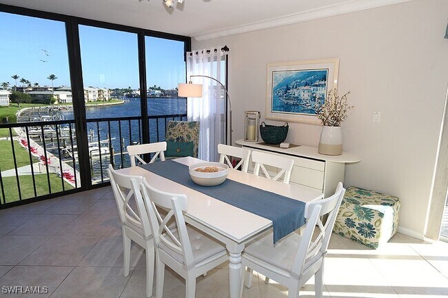 Photo - 3200 Gulf Shore Blvd N Unidad 318