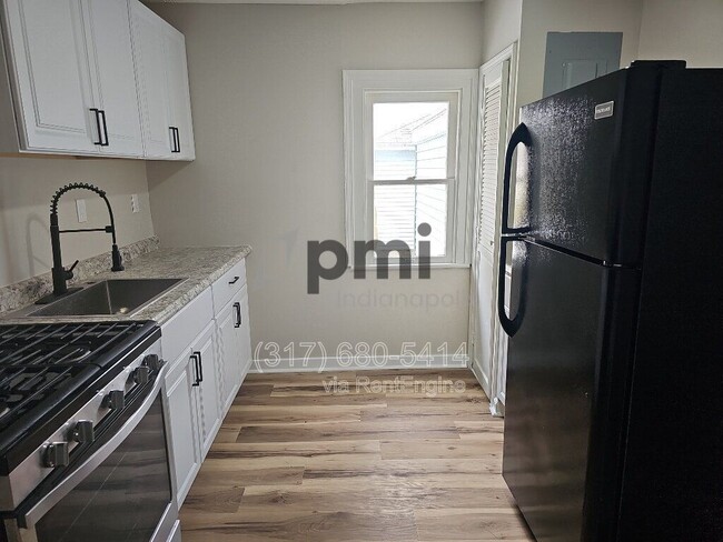 Photo - 303 S Fleming St