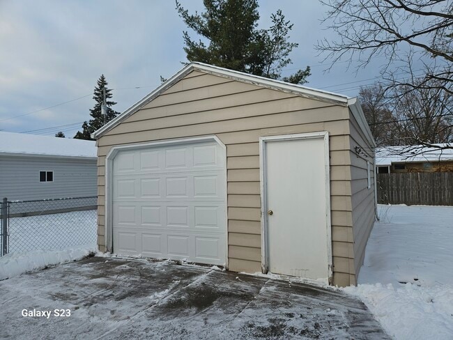 Photo - 1168 Reed St