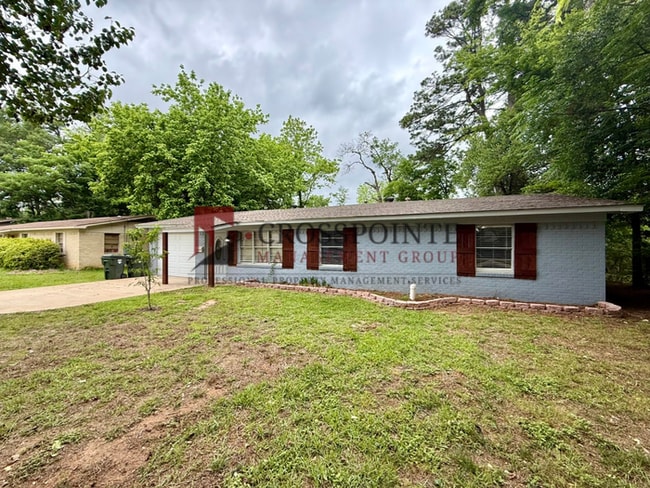 Photo - Newly Renovated 3 Bedroom 1.5 Bathroom Home!