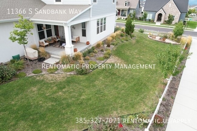 Photo - 11366 Sandbank Way
