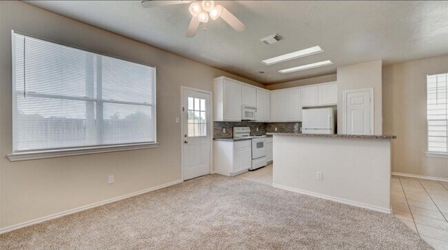 Photo - 8743 Thistlemoor Ln