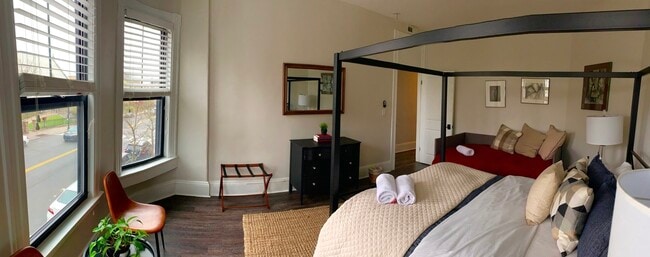 Photo - 1520 Tremont St Unit #2