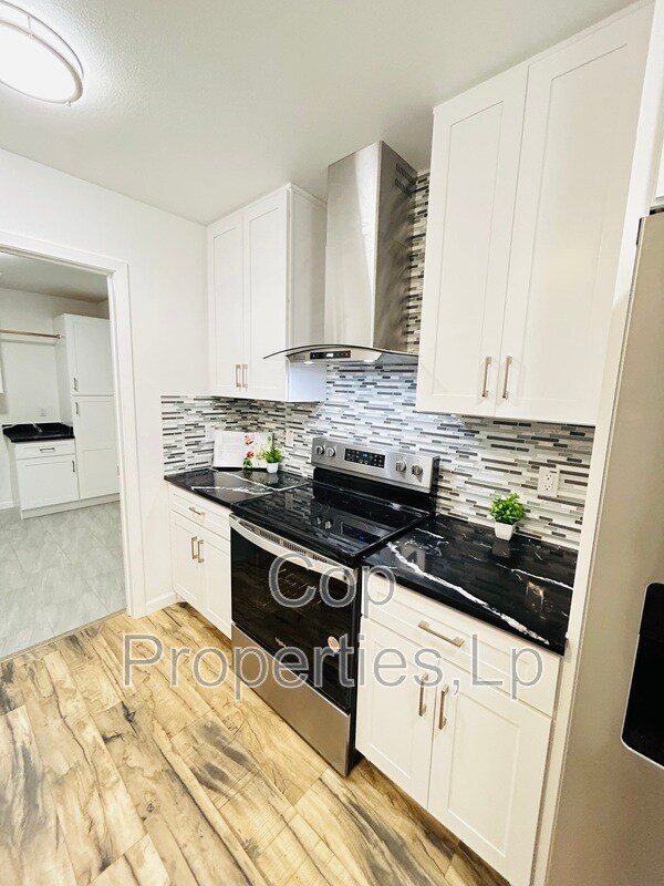 Photo - 129 Beechwood Ave House