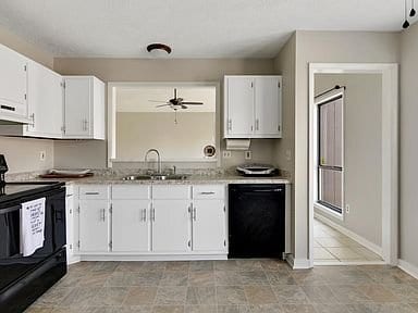 Photo - 6954 Candlewood Dr