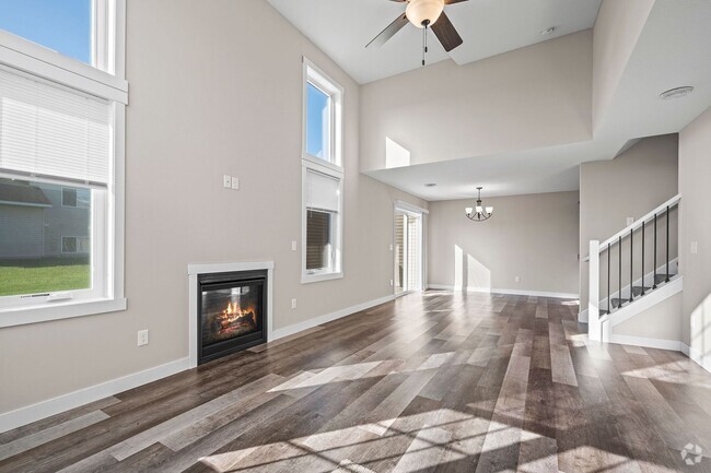 Building Photo - New 3 Bedroom Townhome