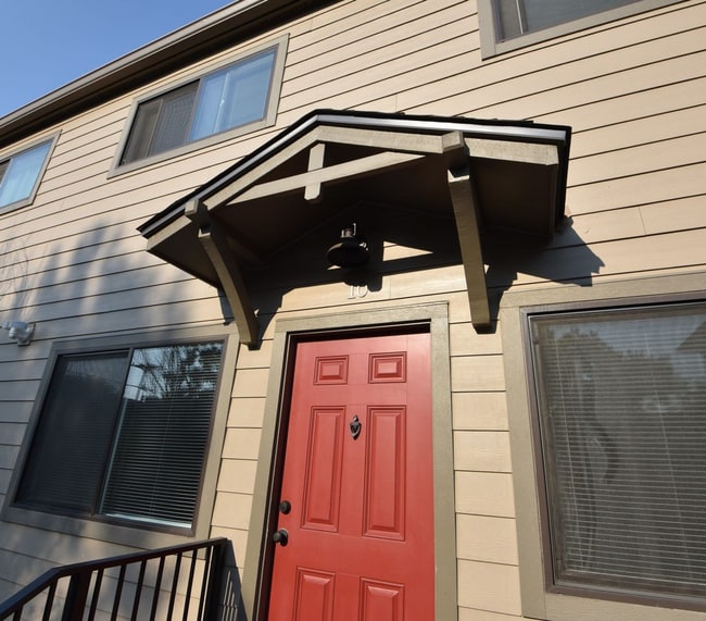 Photo - Spruce Street Apartments