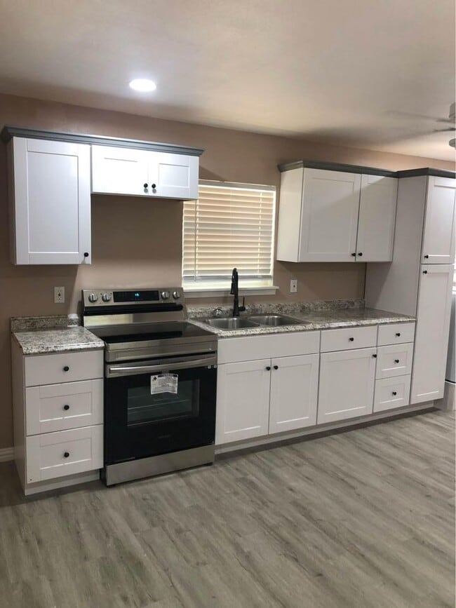 Photo - 1991 Co Rd 4413