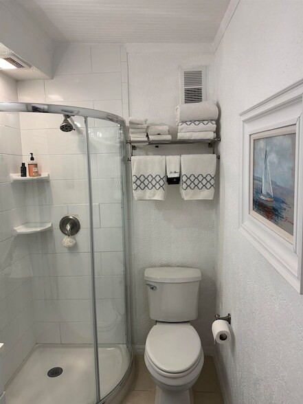 Photo - 295 W Palmer Mill Rd