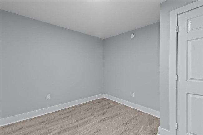 Photo - 43-47 Willow St Unit 43 Willow St - Available Now