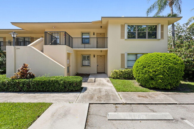 Photo - 2900 SW 22nd Cir Unidad 221f Rental