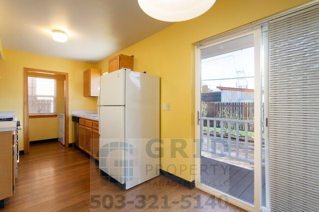 Photo - Charming 3 Bedroom Craftsman - Located near Mississippi Avenue!