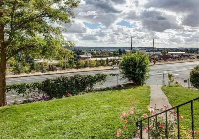 Photo - 1903 E Illinois Ave