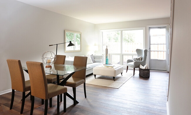 Building Photo - Berkshire Village