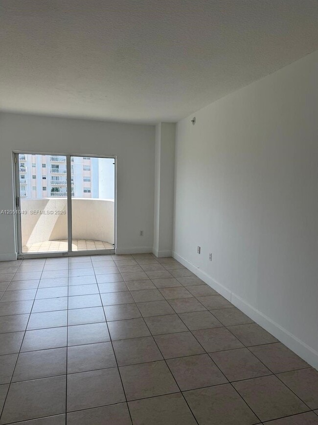 Photo - 50 Menores Ave Unit 518