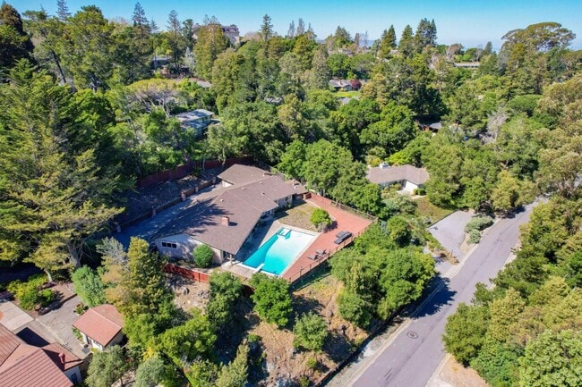 Photo - 25 Warmwood Way