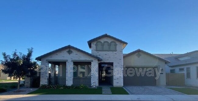 Building Photo - 2353 E Athena Ave