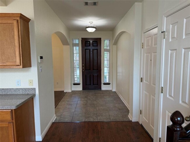 Photo - 1511 Homewood Cir