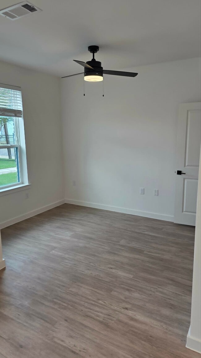 Photo - 1606 El Paso St Unit 1102
