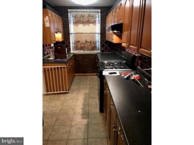 Photo - 5149 Arbor St