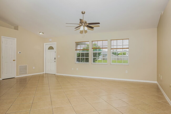 Photo - 96 Allworthy St