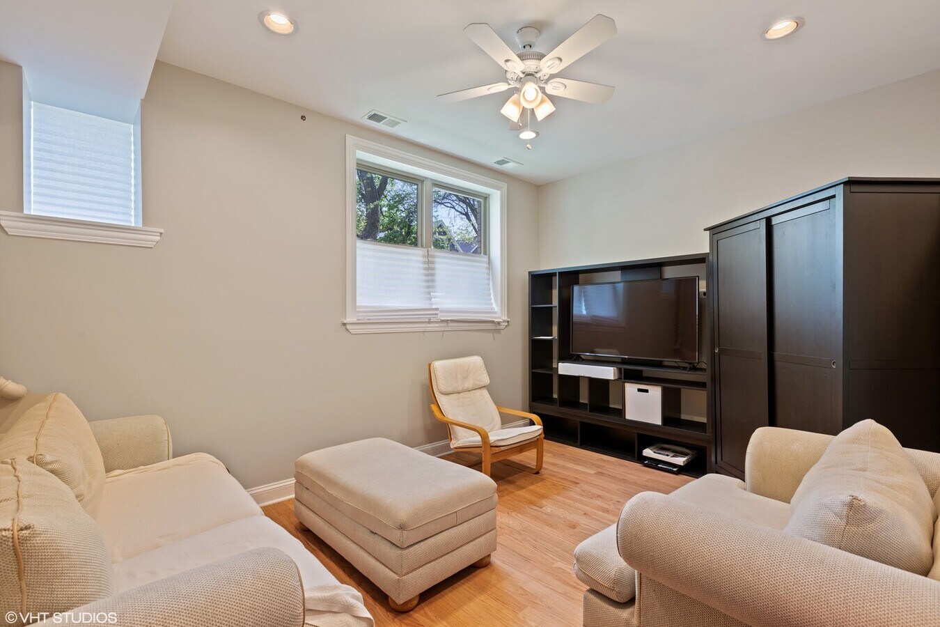 Photo - 1446 W Pensacola Ave Unit Garden