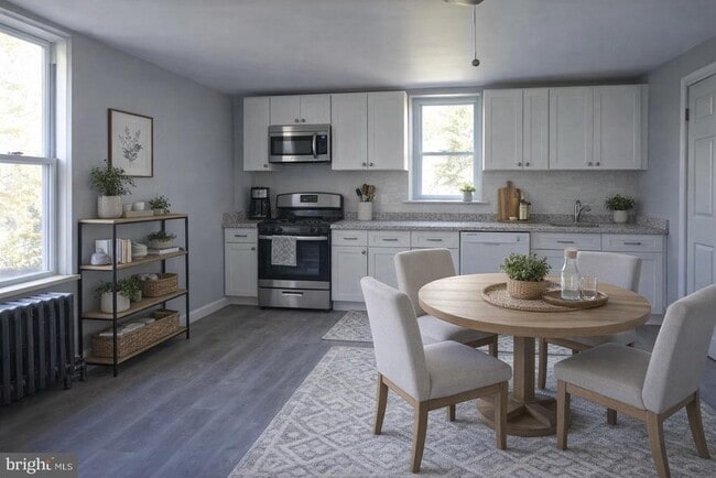 Building Photo - 716 Richey Ave