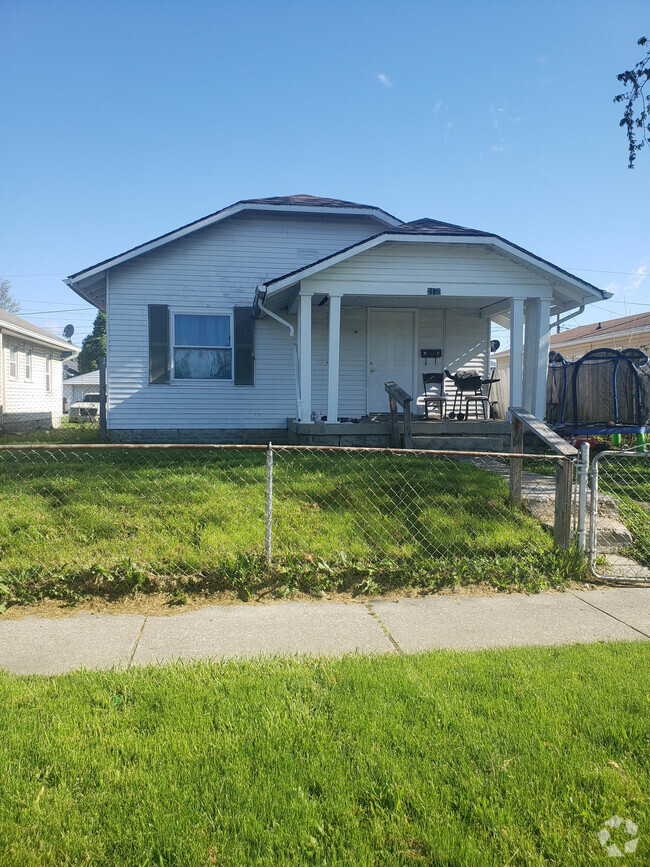 Building Photo - 2130 Spann Ave Rental