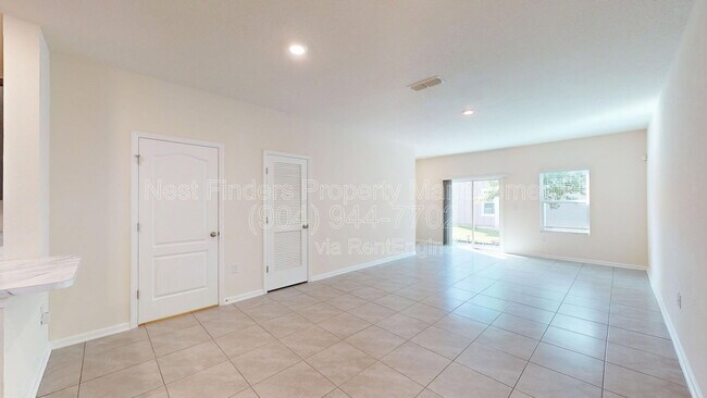 Photo - 373 Aralia Ln