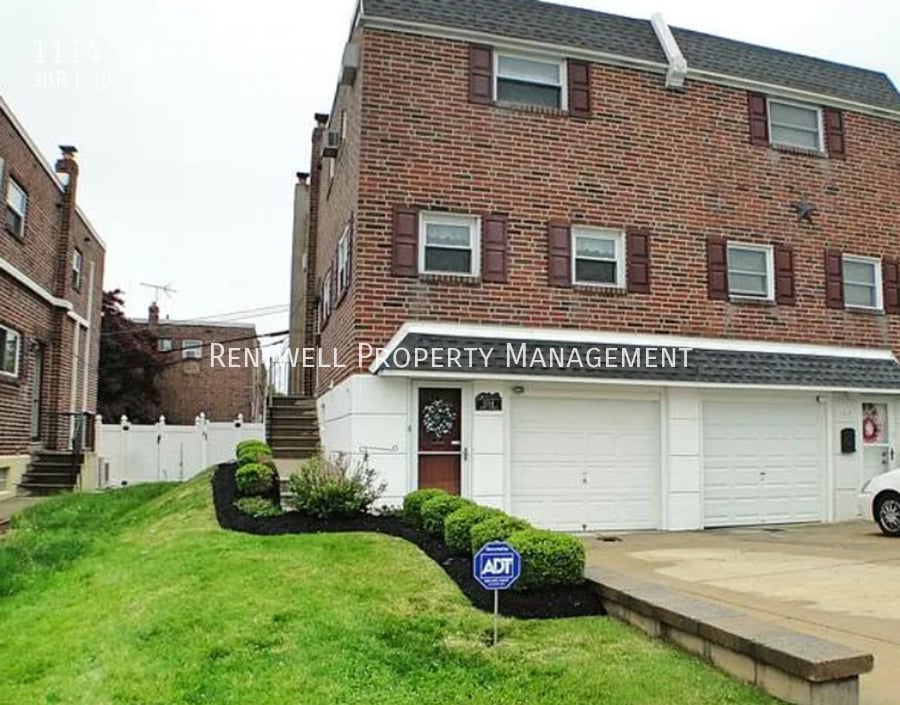 Photo - 1114 Tabor Terrace