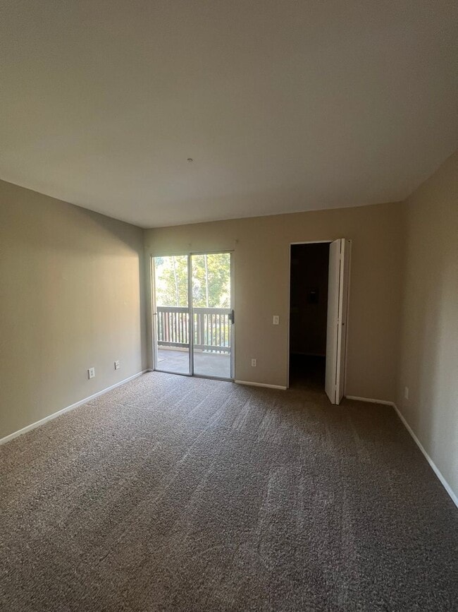 Photo - 1 Bedroom Condo in Mission Valley Unit 319