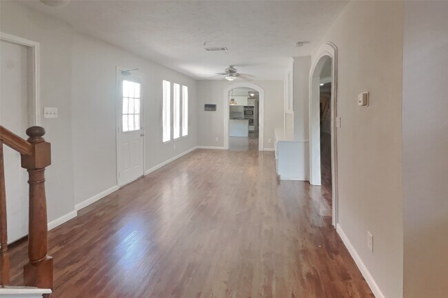 16915 Misty Creek Dr