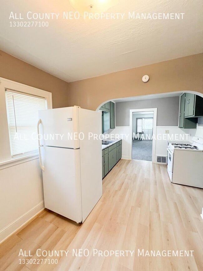 Photo - 841 Concord Ave