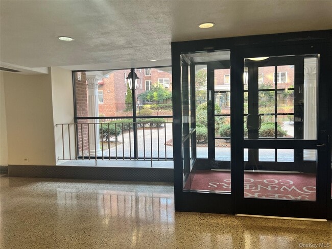 Photo - 105-38 63rd Dr Unit 5K