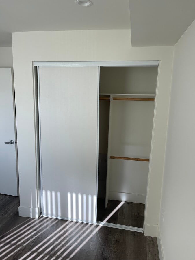 Photo - 8548 Reseda Blvd Unidad 502