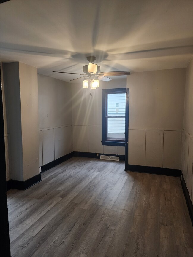 Photo - 2744 Pinard St