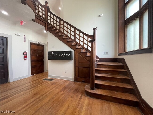 Photo - 1848 E 89th St Unit 102