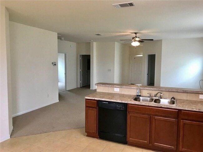 Photo - 364 Westminster Dr